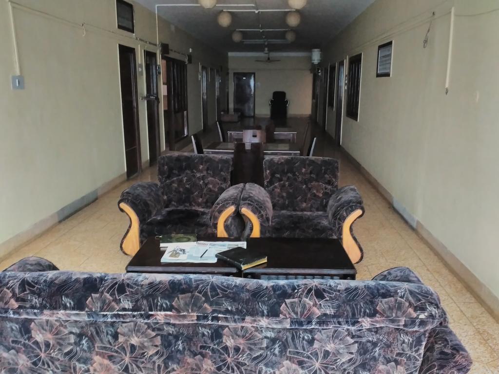 Hotel Ajaya Bénarès Extérieur photo